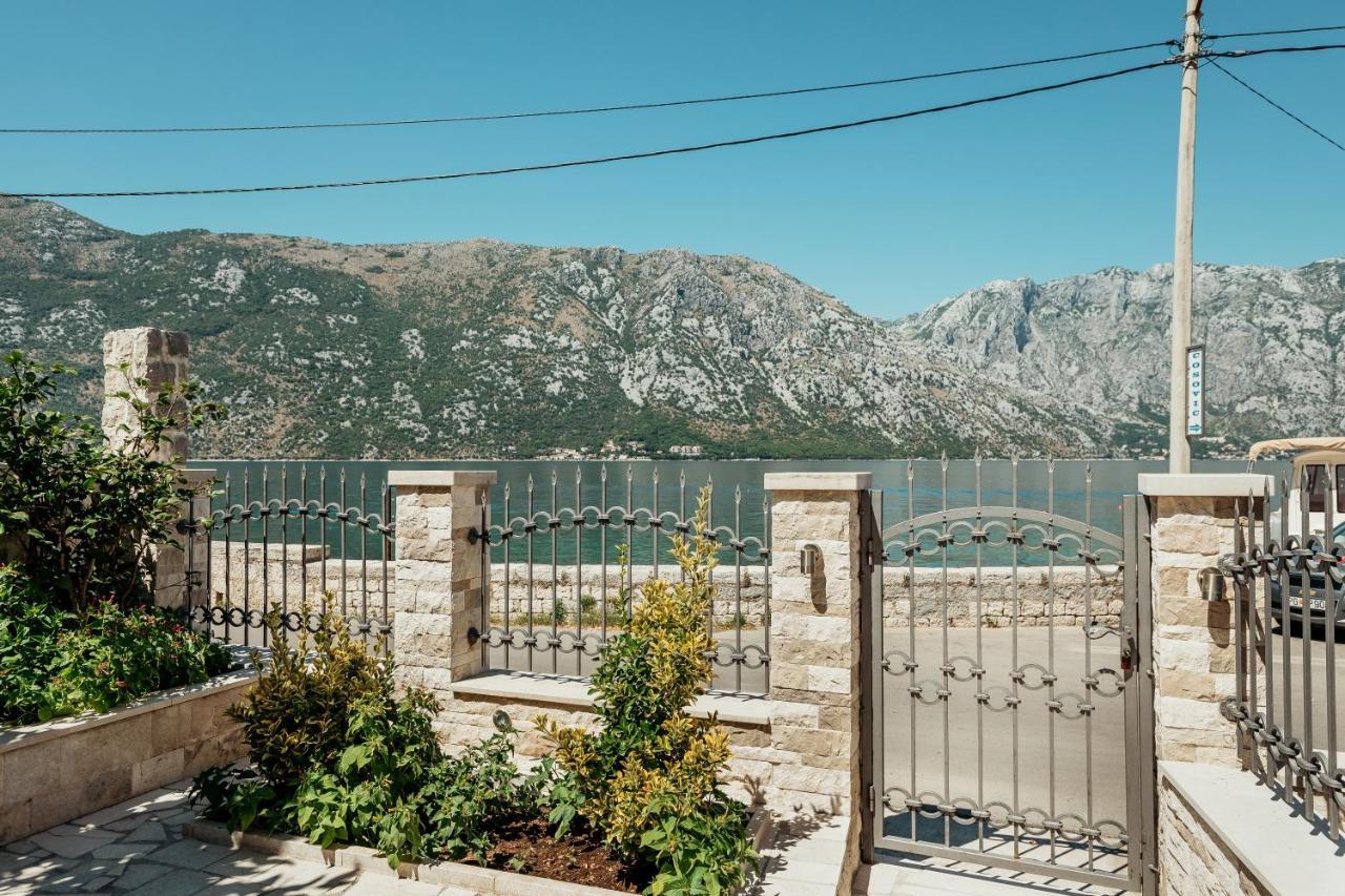 Apartments Cosovic Kotor Exterior photo