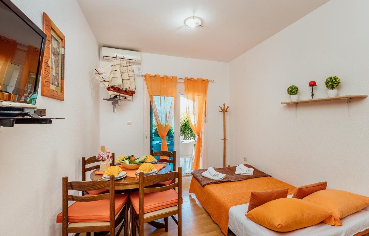 Apartments Cosovic Kotor Exterior photo