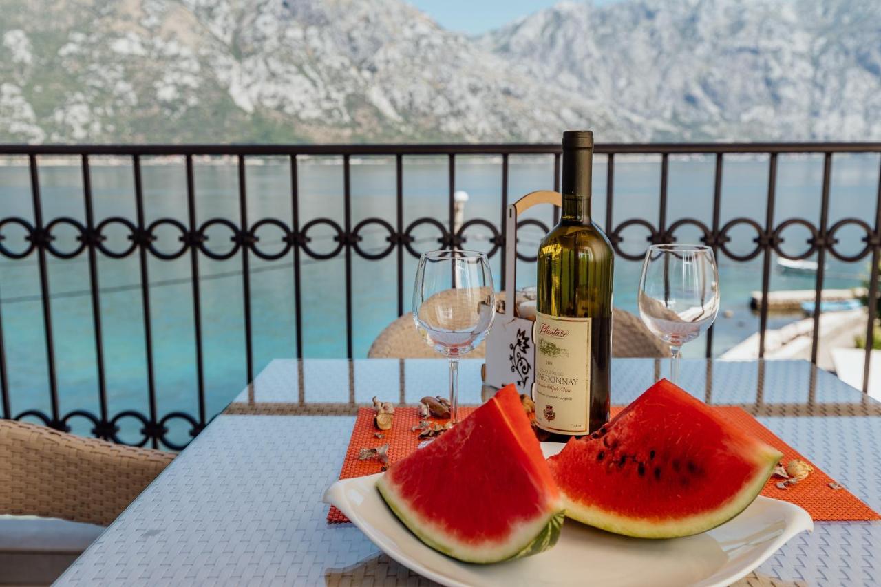 Apartments Cosovic Kotor Exterior photo
