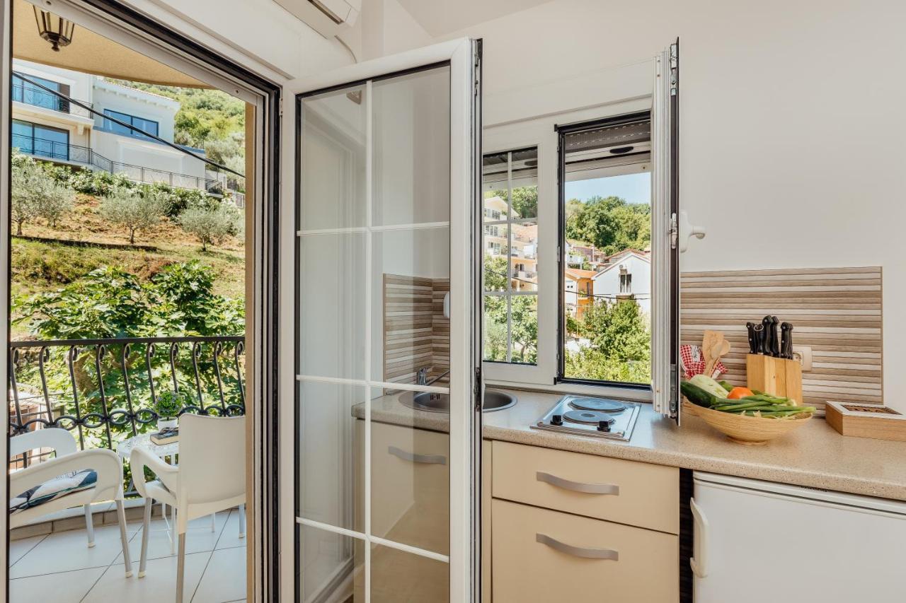 Apartments Cosovic Kotor Exterior photo