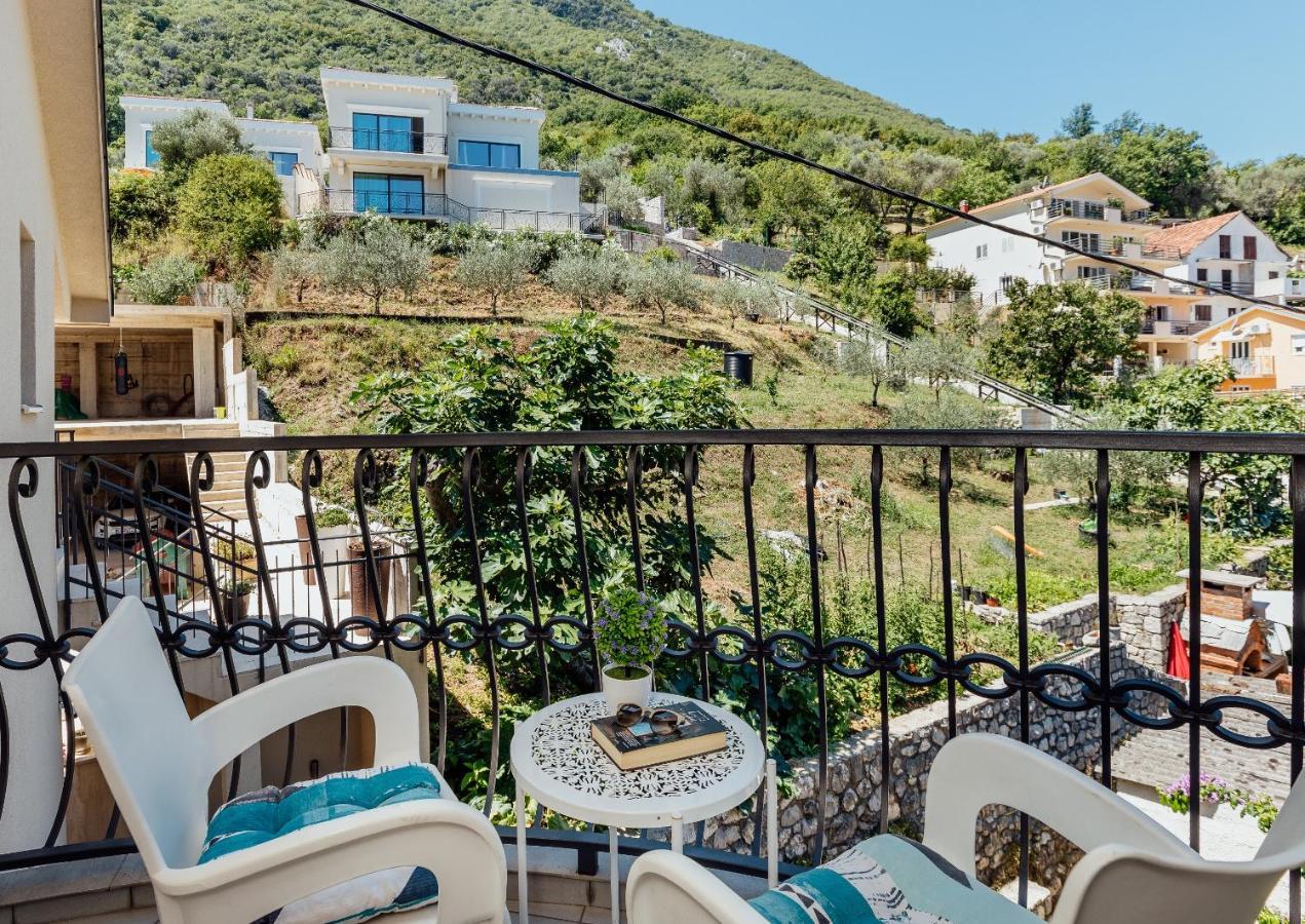 Apartments Cosovic Kotor Exterior photo