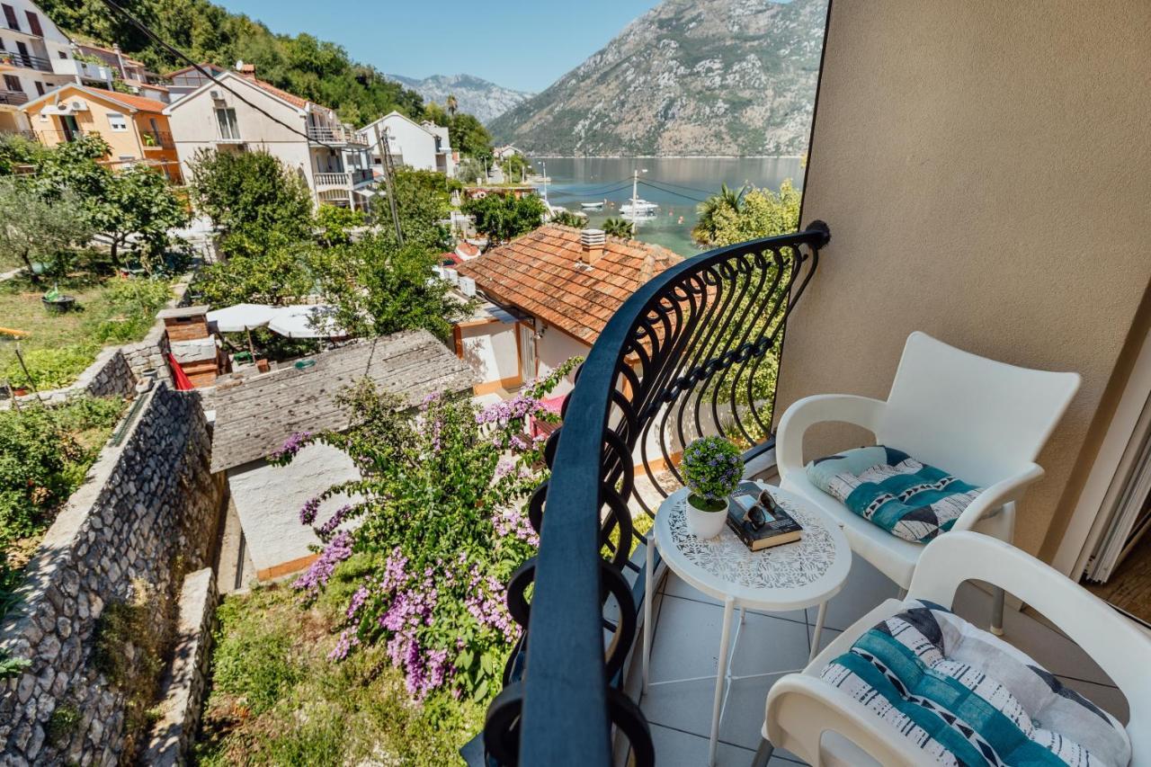 Apartments Cosovic Kotor Exterior photo