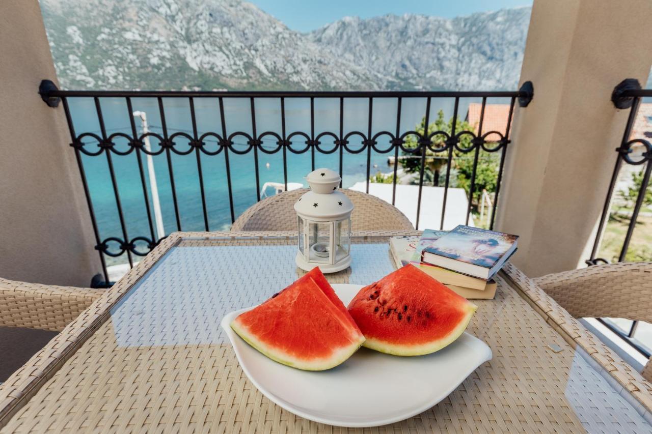 Apartments Cosovic Kotor Exterior photo